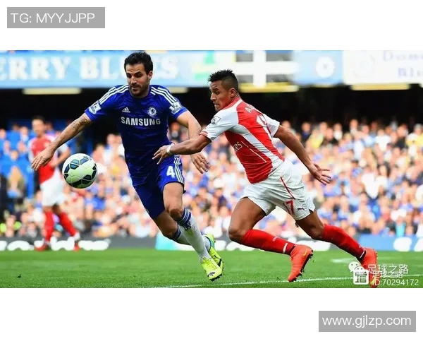 智利大学与哥查瓜的激烈对决展现足球魅力与团队精神 智利大学与哥查瓜的激烈对决展现足球魅力与团队精神